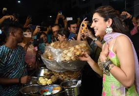 Actress Sara Ali Khan Promote The Film Zara Hatke Zara Bachke