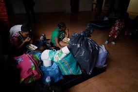 Mexico City Authorities Set Up More Temporary Shelters For Migrants