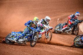 Belle Vue Colts v Mildenhall Fens Tigers - National Development League