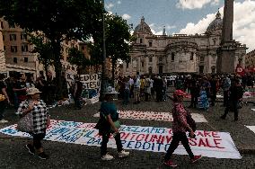 Demonstration In Defence Of Citizenship Income, 'Government Takes It Out On The Poor'