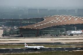 (EyesonSci)CHINA-PASSENGER AIRCRAFT-C919-FIRST COMMERCIAL FLIGHT (CN)