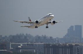 (EyesonSci)CHINA-PASSENGER AIRCRAFT-C919-FIRST COMMERCIAL FLIGHT (CN)