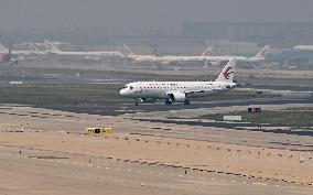 (EyesonSci)CHINA-PASSENGER AIRCRAFT-C919-FIRST COMMERCIAL FLIGHT (CN)