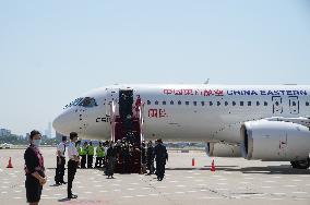 (EyesonSci)CHINA-PASSENGER AIRCRAFT-C919-FIRST COMMERCIAL FLIGHT (CN)
