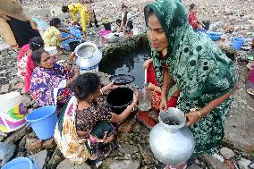 Water Crisis In Dhaka