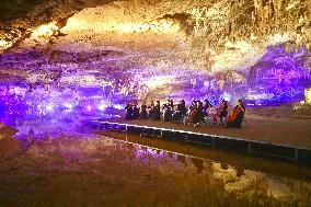 CHINA-GUIZHOU-KARST CAVE-TOURISM (CN)