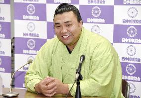 Sumo: Kiribayama awaits ozeki promotion