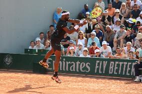 Roland Garros 2023 - Celebrities In The Stands - Day 2 NB