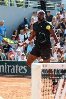 Roland Garros 2023 - Celebrities In The Stands - Day 2 NB