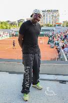 Roland Garros 2023 - Celebrities In The Stands - Day 2 NB