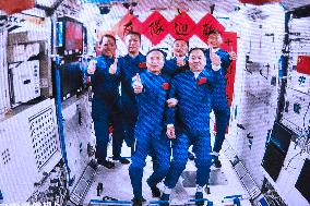 (EyesonSci) CHINA-SHENZHOU-16-SPACE STATION-ENTERING (CN)