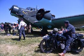 Le Temps des Hélices Air Show