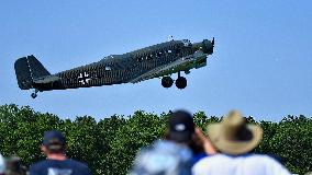 Le Temps des Hélices Air Show