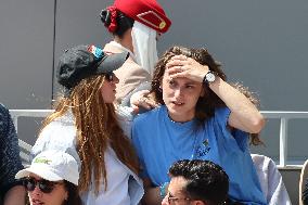 Roland Garros 2023 - Celebrities In The Stands - Day 3 NB