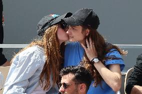Roland Garros 2023 - Celebrities In The Stands - Day 3 NB