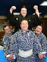 Sumo: Kiribayama promoted to ozeki+