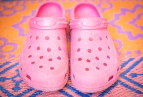 Crocs Outperforms Tech Behemoths On Stock Market