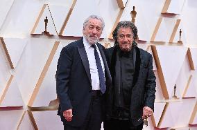 Al Pacino Joins Celebrity Old Dads Club After Robert De Niro
