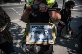 New Momentum For Protest Against Pension Reform In Paris