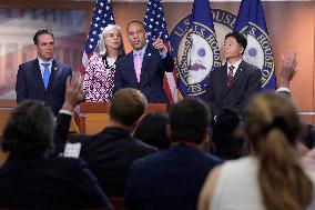 Leader Jeffries Hold A Debt Ceiling Press Conference