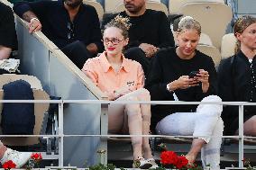 Roland Garros 2023 - Celebrities In The Stands - Day 4 NB