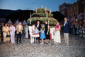 NO TABLOIDS - Tribute To Prince Rainier III - Monaco