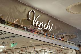 Italian Ice Cream Brand VENCHI Store in Shanghai