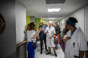 Arthur Sadoun And Stanislas Guerini Visit Oncology Department At Cochin Hospital - Paris