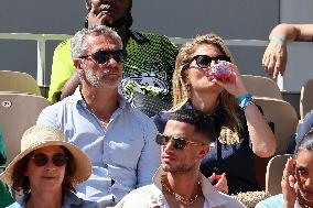 Roland Garros 2023 - Celebrities In The Stands - Day 5 NB