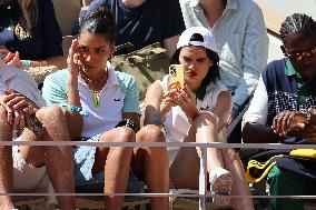 Roland Garros 2023 - Celebrities In The Stands - Day 5 NB