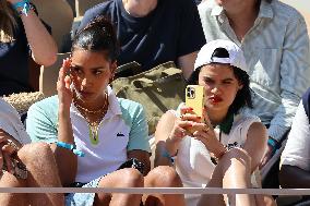 Roland Garros 2023 - Celebrities In The Stands - Day 5 NB