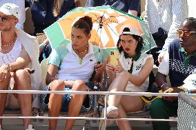 Roland Garros 2023 - Celebrities In The Stands - Day 5 NB