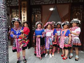 CHINA-YUNNAN-MIAO EMBROIDERY-INDUSTRY (CN)