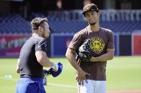 Baseball: Cubs vs. Padres