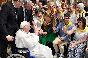 Pope Francis receives pilgrims from Concesio and Sotto il Monte in audience