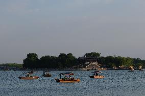 The Summer Palace 5G+ Beidou Cruise Ship System In Beijing