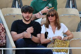 Roland Garros 2023 - Celebrities In The Stands - Day 7 NB