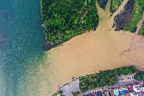 The Clear And Turbidness View In Guilin