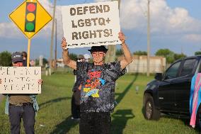 Anti-Transgender Protest Outside Texas Church Inspires Counter Protest