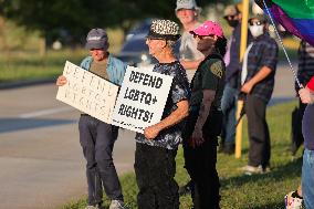 Anti-Transgender Protest Outside Texas Church Inspires Counter Protest