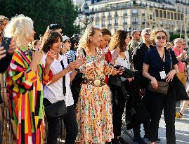 Inauguration Of Nuit Blanche Event By Anne Hidalgo - Paris