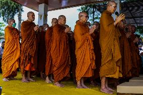 Indonesian Buddhists Celebrate The Birth Of Buddha At Borobudur Temple