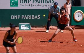 (SP)FRANCE-PARIS-TENNIS-ROLAND GARROS-FRENCH OPEN-WOMEN'S DOUBLES