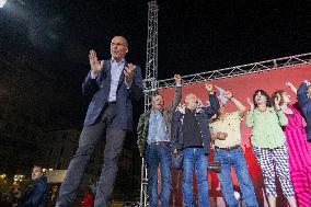 Election Campaign Of Mera25 And The Leader Yanis Varoufakis In Athens