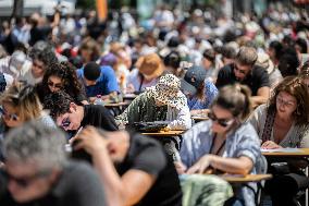 The World's Largest Dictation On The Champs Elysees - Paris