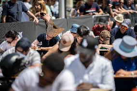 The World's Largest Dictation On The Champs Elysees - Paris