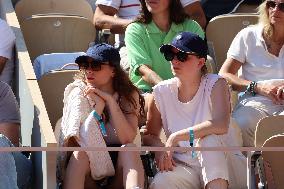 Roland Garros 2023 - Celebrities In The Stands - Day 8 NB