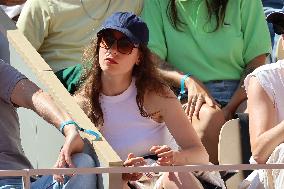 Roland Garros 2023 - Celebrities In The Stands - Day 8 NB