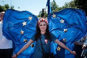 Pro-democratic March In Warsaw Gathered Up To 500k Participants