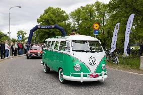 SWEDEN-STOCKHOLM-VINTAGE & ANTIQUE CAR SHOW